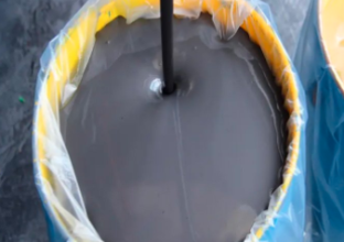 制作精密鍛造用石墨乳的準備作業(圖1)